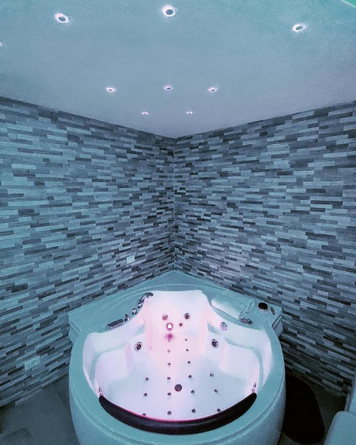 Diamond Suite Verona Buitenkant foto